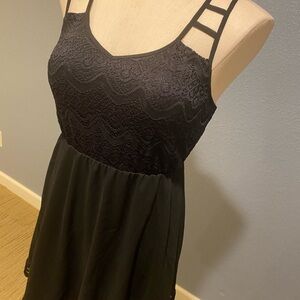 Vanity Black Lace Garment